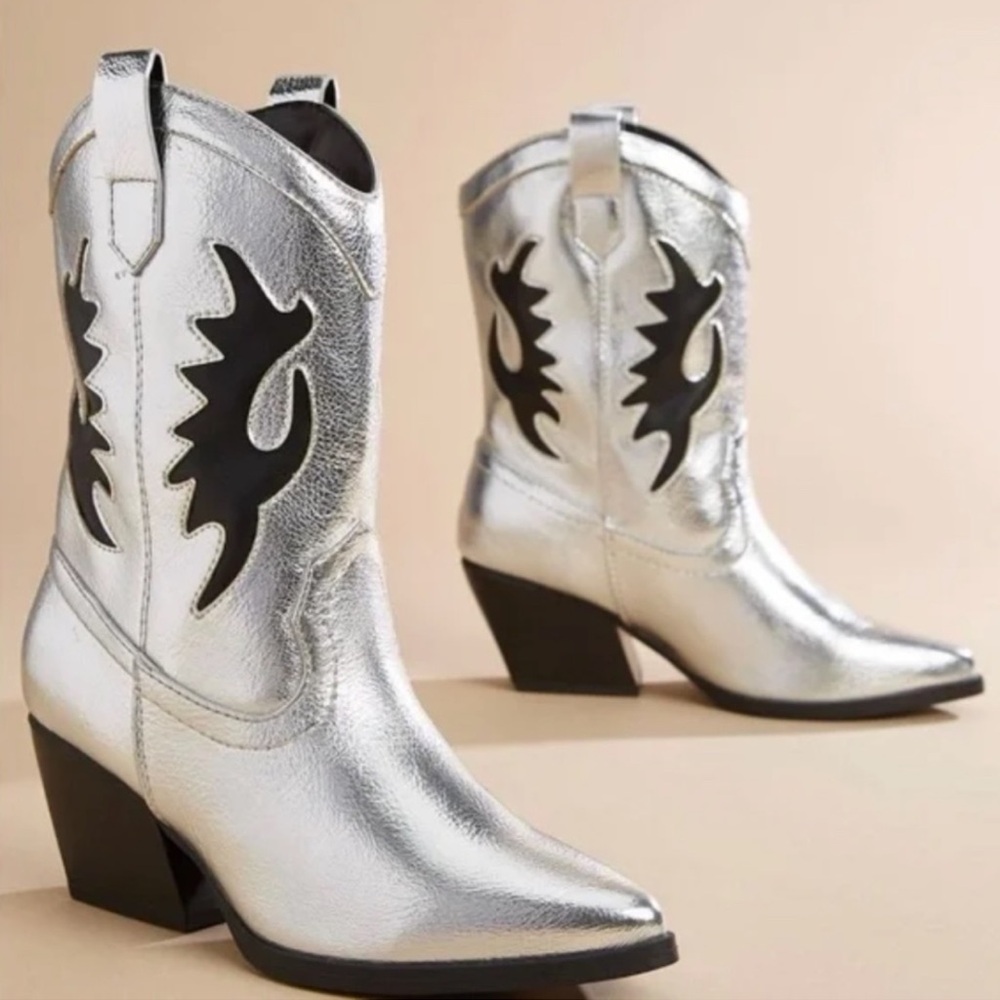 Soda silver and black metallic western boots New